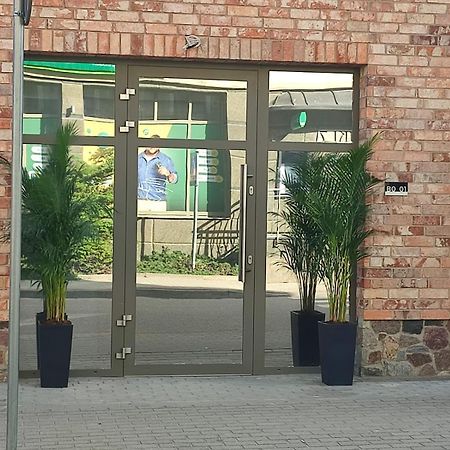 Aparthotel Kamienica Portowa à Mikołajki Extérieur photo