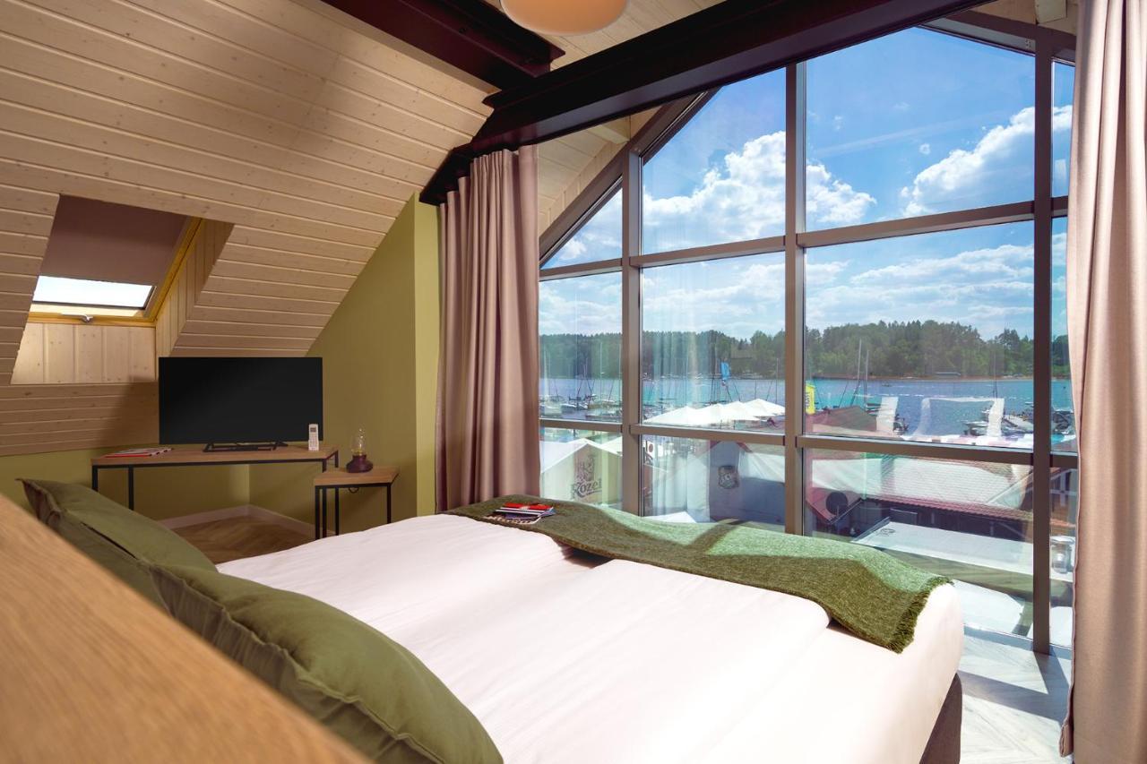 Aparthotel Kamienica Portowa à Mikołajki Extérieur photo