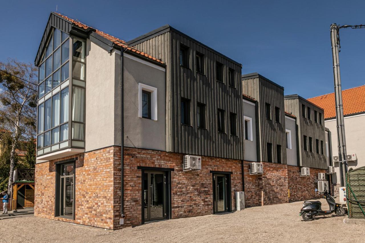 Aparthotel Kamienica Portowa à Mikołajki Extérieur photo