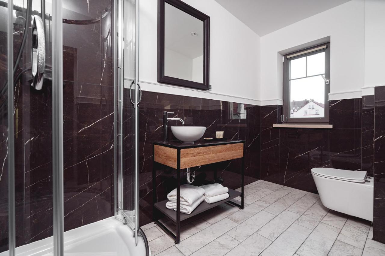 Aparthotel Kamienica Portowa à Mikołajki Extérieur photo