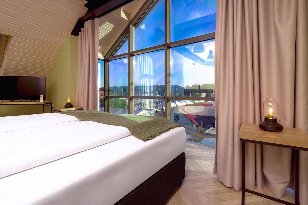 Aparthotel Kamienica Portowa à Mikołajki Extérieur photo